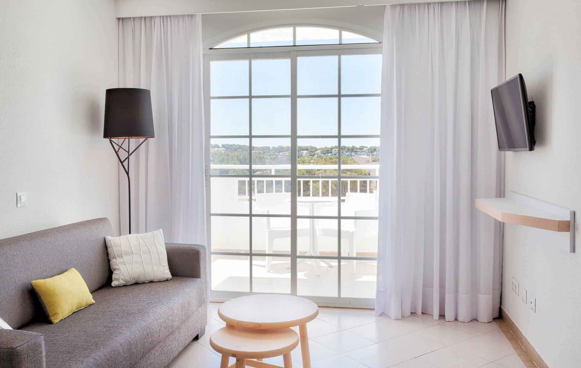 Ilunion Menorca Aparthotel Cala Galdana  Exteriör bild